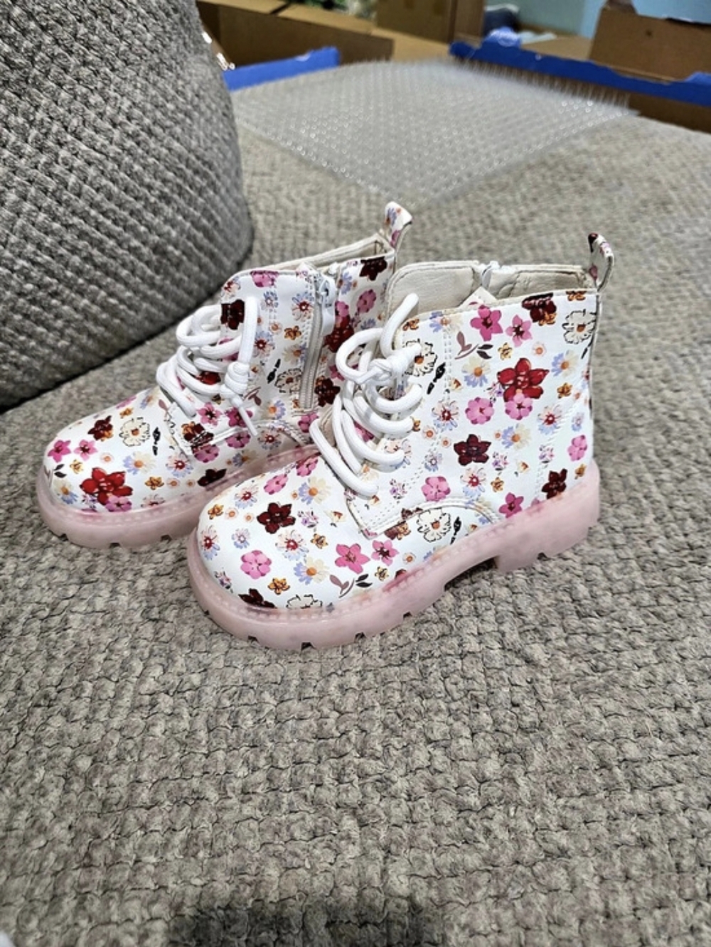 Children's Floral Rain Boots Girls US 1 Brand New